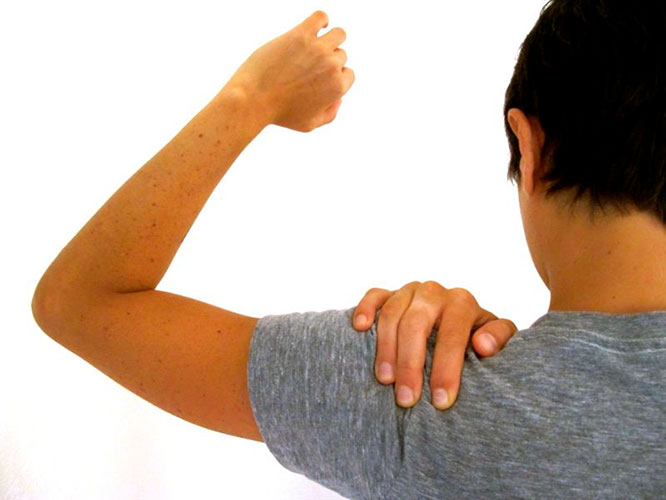 Боль в плече при шейном остеохондрозе