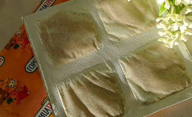 горчичники на столе