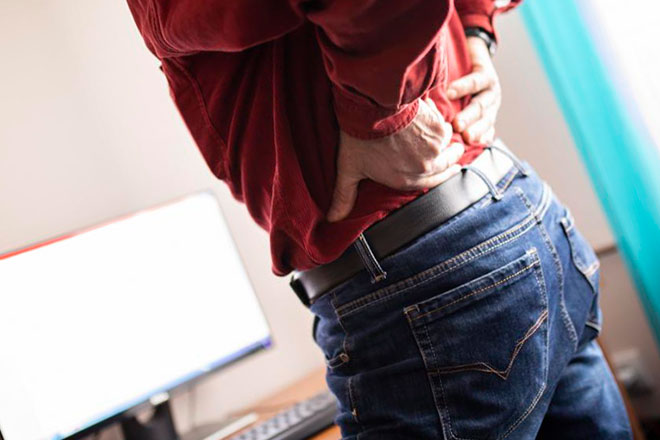 у мужчины первые симптомы остеохондроза